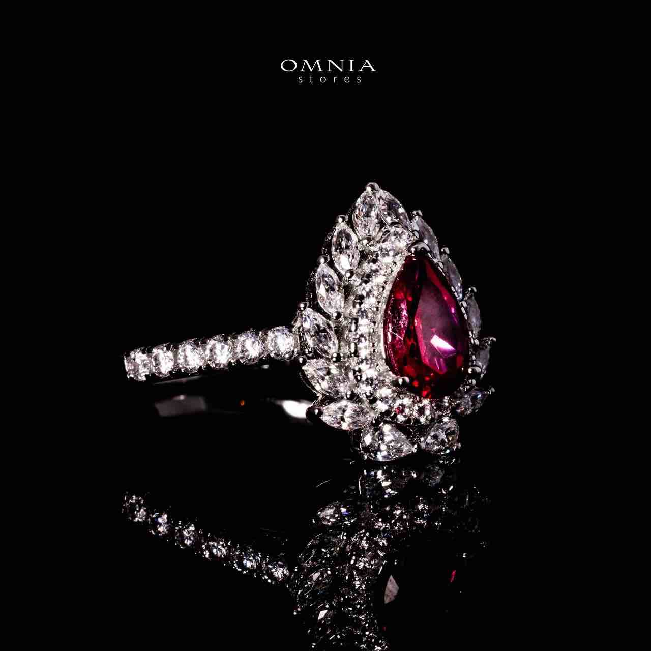 Omnia Nahima Silver Ring in 925 Silver With GRC Certifited High Quality Ruby Red Lab Grown Stones