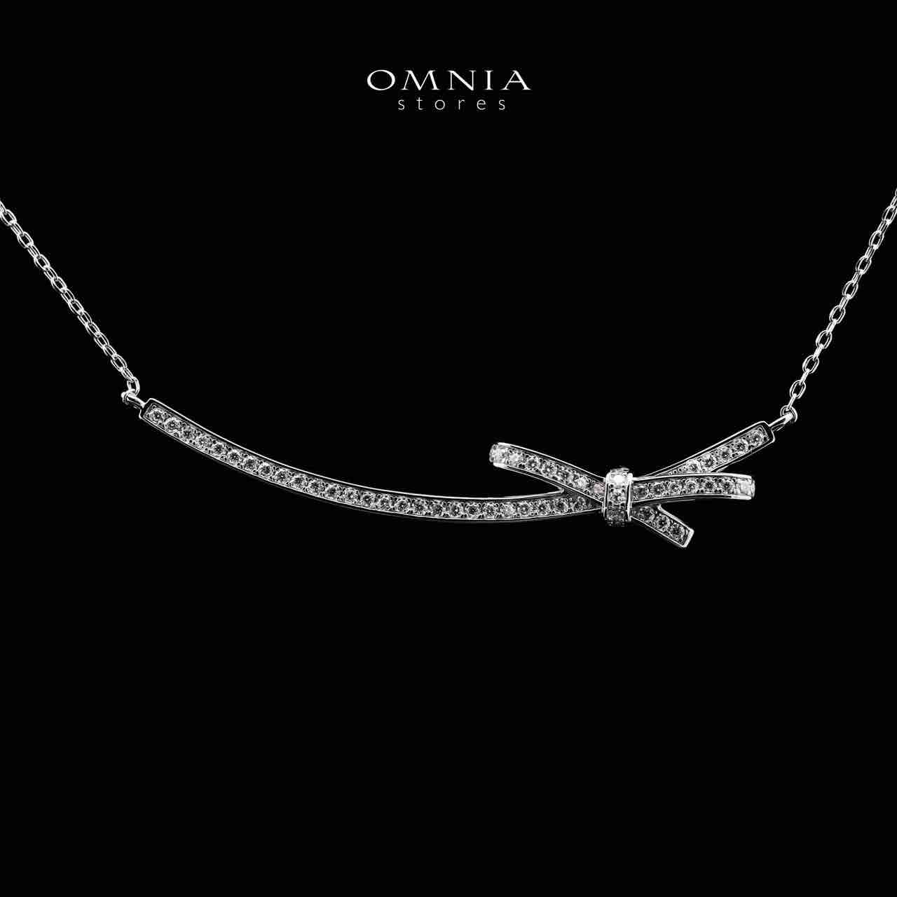 Omnia Safia Pendant Necklace 925 Silver in High Quality White Moissanite Stone