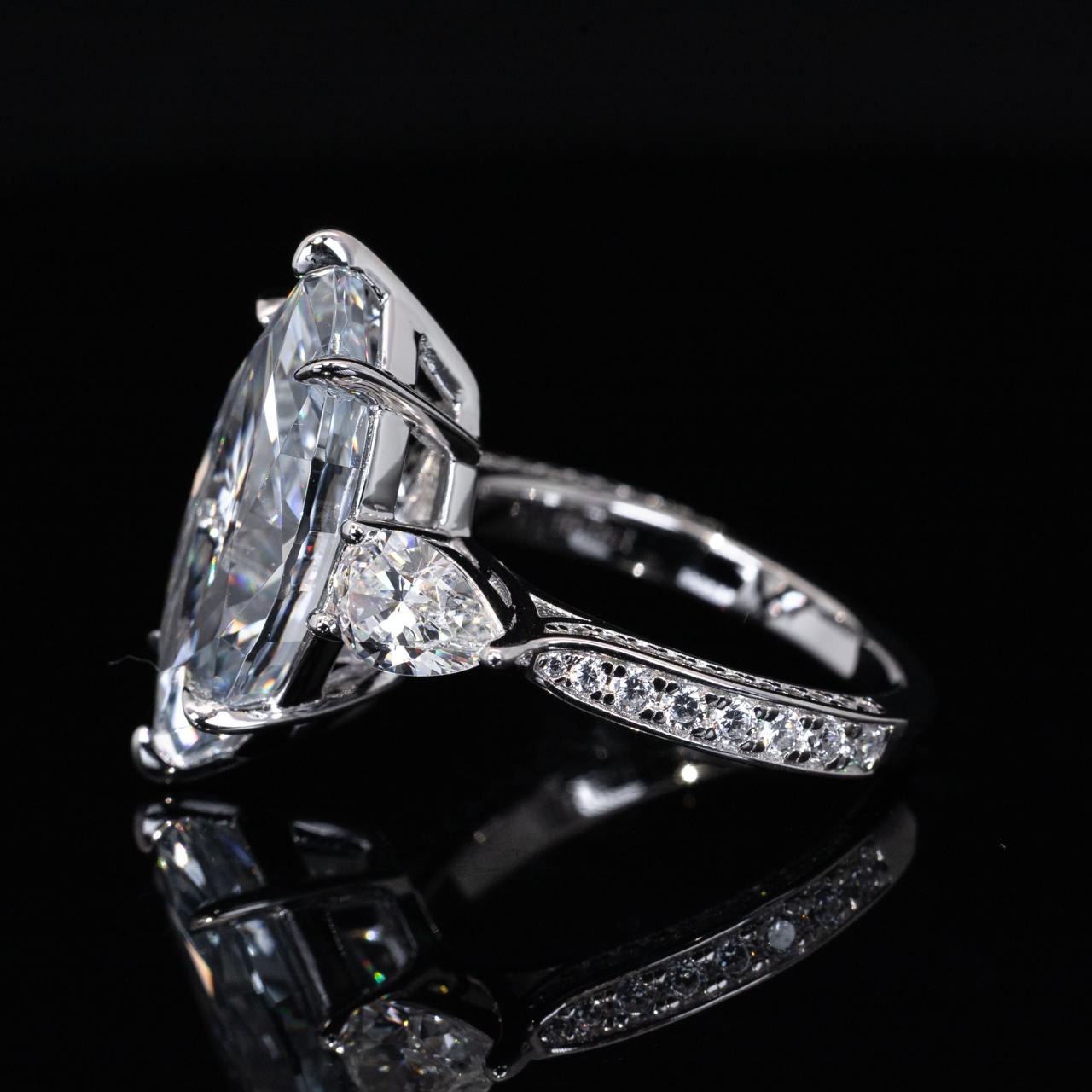 Omnia Afiah White and Sky Blue Marquise Cut Ring With High Quality Certified Lab Crafted Stones In 925 Silver - OMNIASTORES KSA