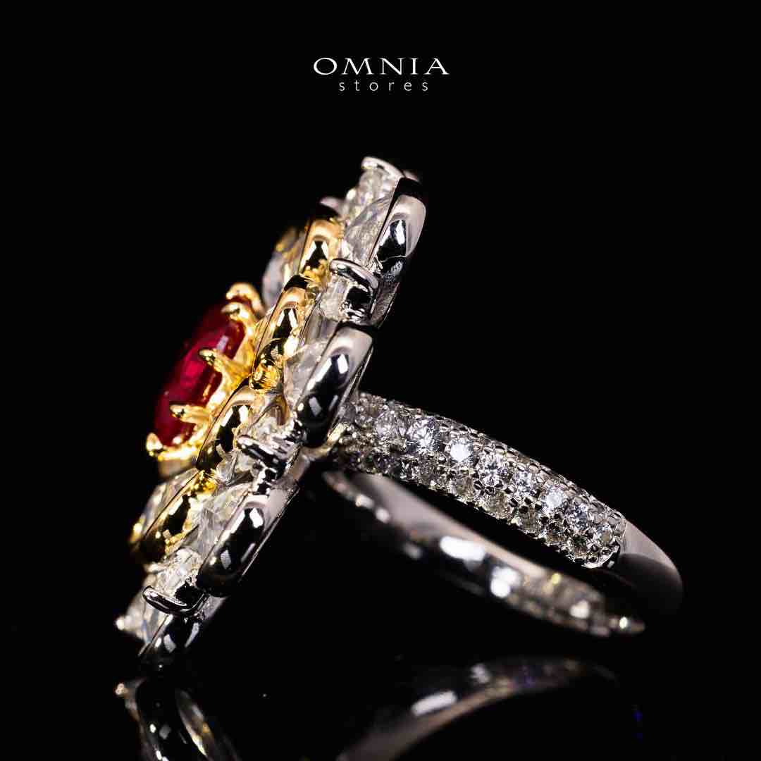 Omnia Alsha White and Gold Floral Ring With High Quality Certified Lab Crafted Stones In 925 Silver - OMNIASTORES KSA