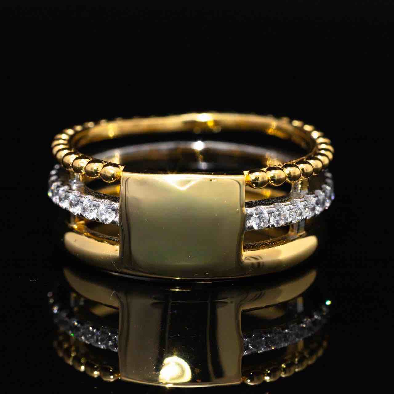 Omnia Leen Gold Ring With High Quality Simulated Diamonds In 925 Silver - OMNIASTORES KSA