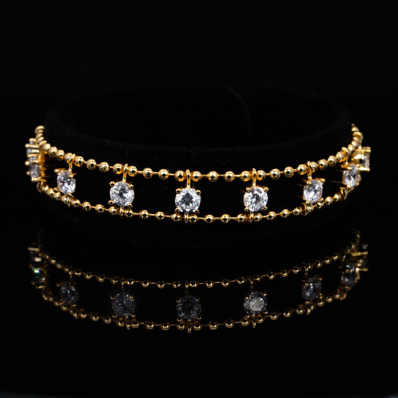 Omnia Aroos Gold Bracelet With High Quality White Simulated Diamonds Stones in 925 Silver - OMNIASTORES KSA