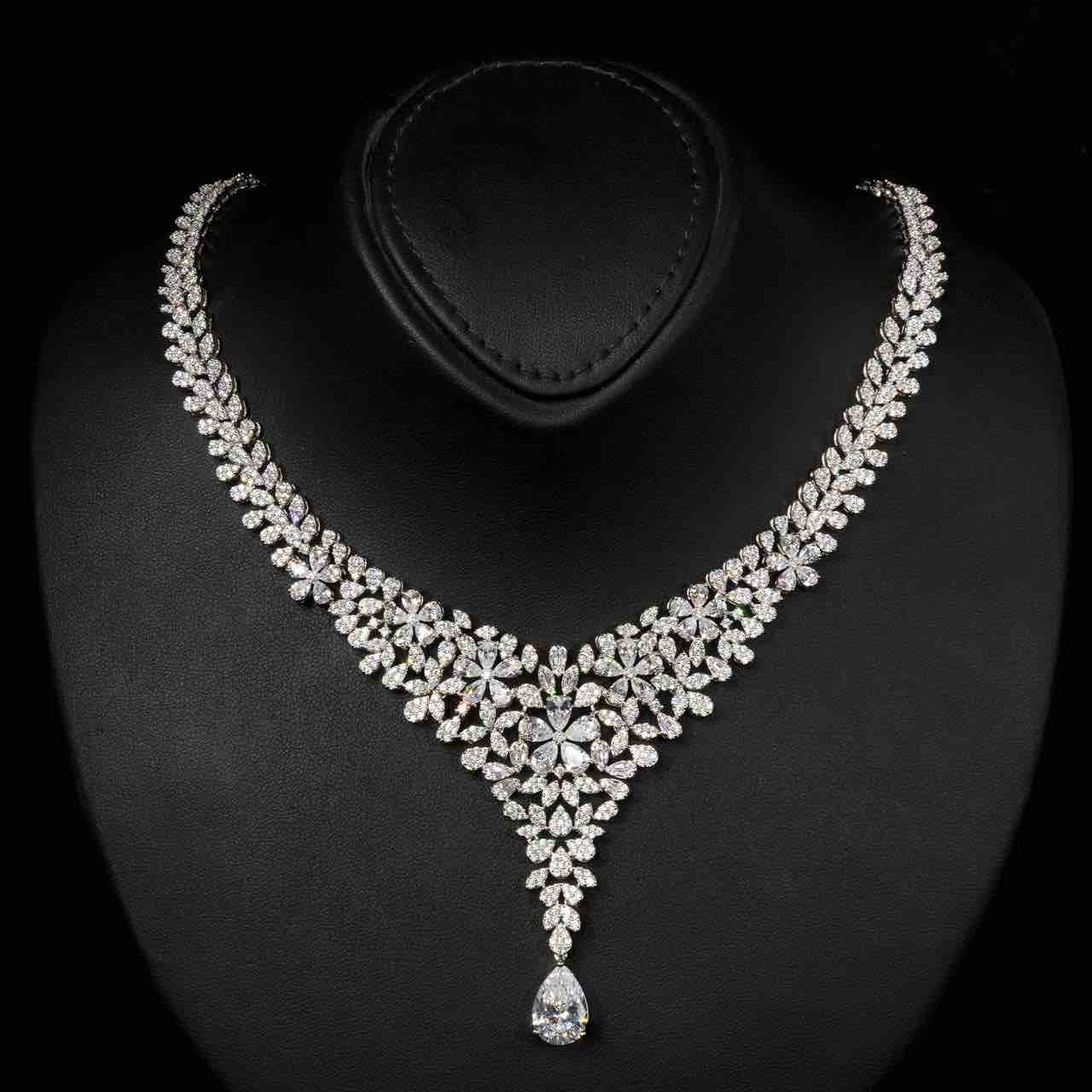 Omnia Karla White Luxury Bridal Full Set in High Quality Rhodium Plated Zircon Stones - OMNIASTORES KSA