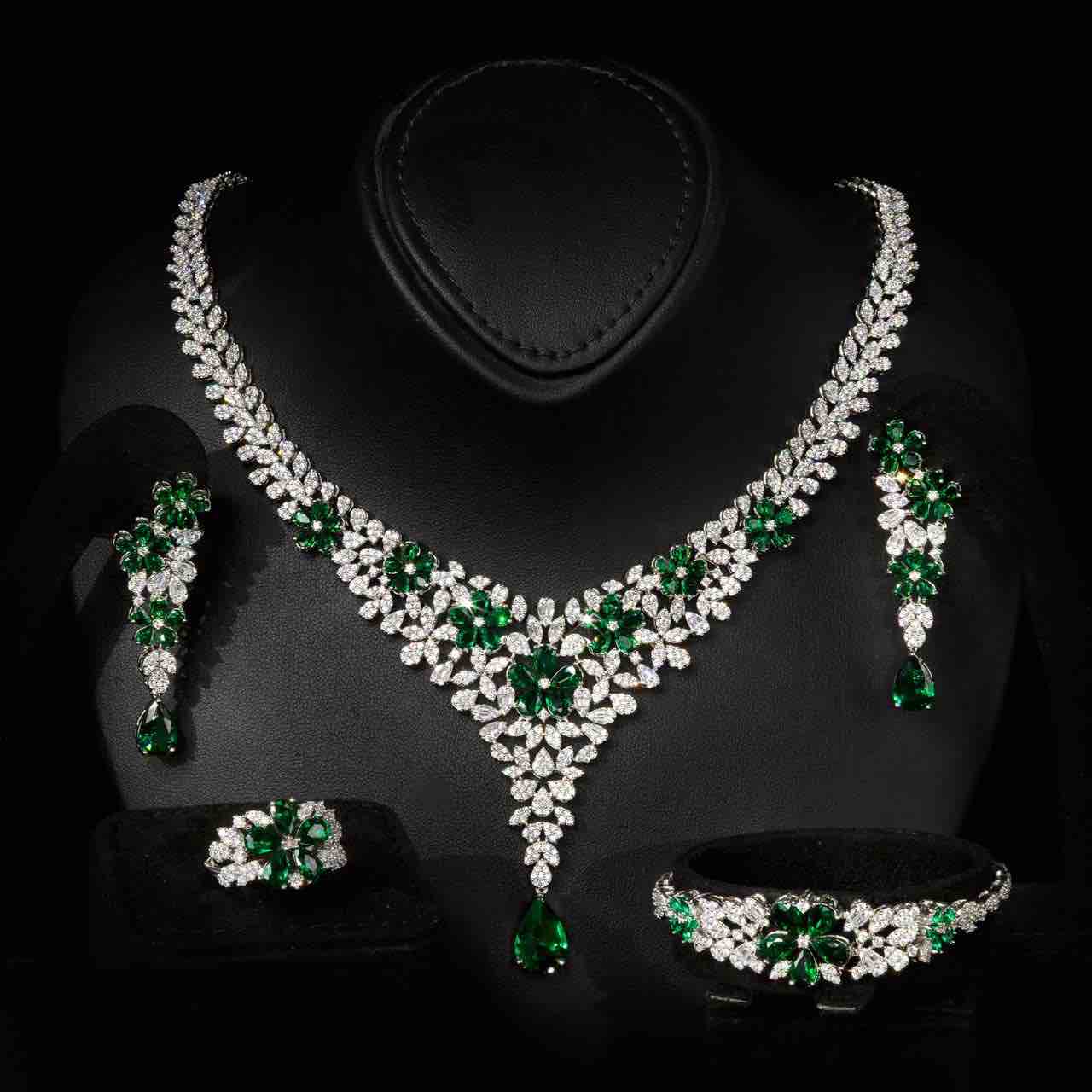Omnia Karla Green Luxury Bridal Full Set in High Quality Rhodium Plated Zircon Stones - OMNIASTORES KSA