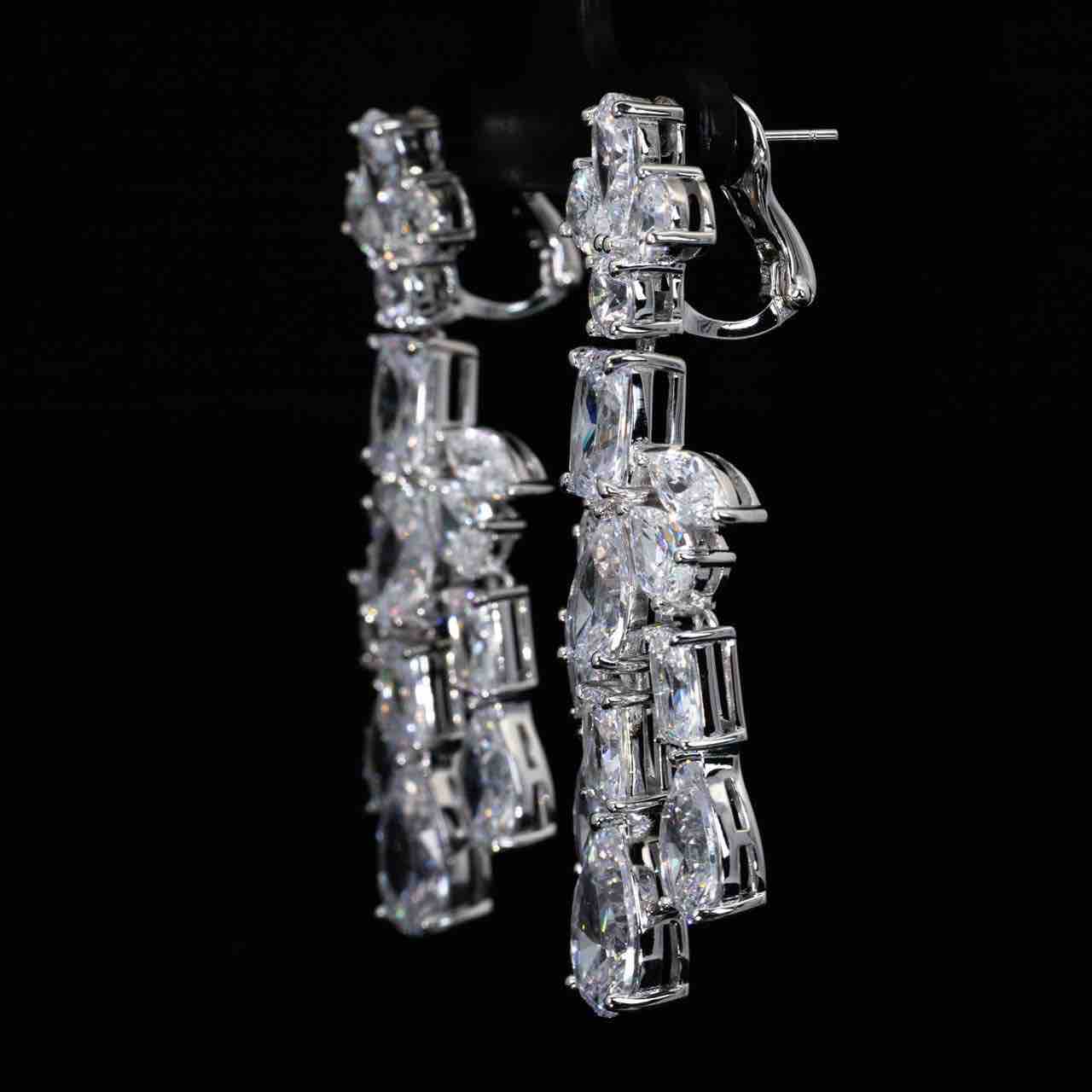 Omnia Ranim White Floral Drop Earrings With High Quality Simulated Diamonds In 925 Silver - OMNIASTORES KSA