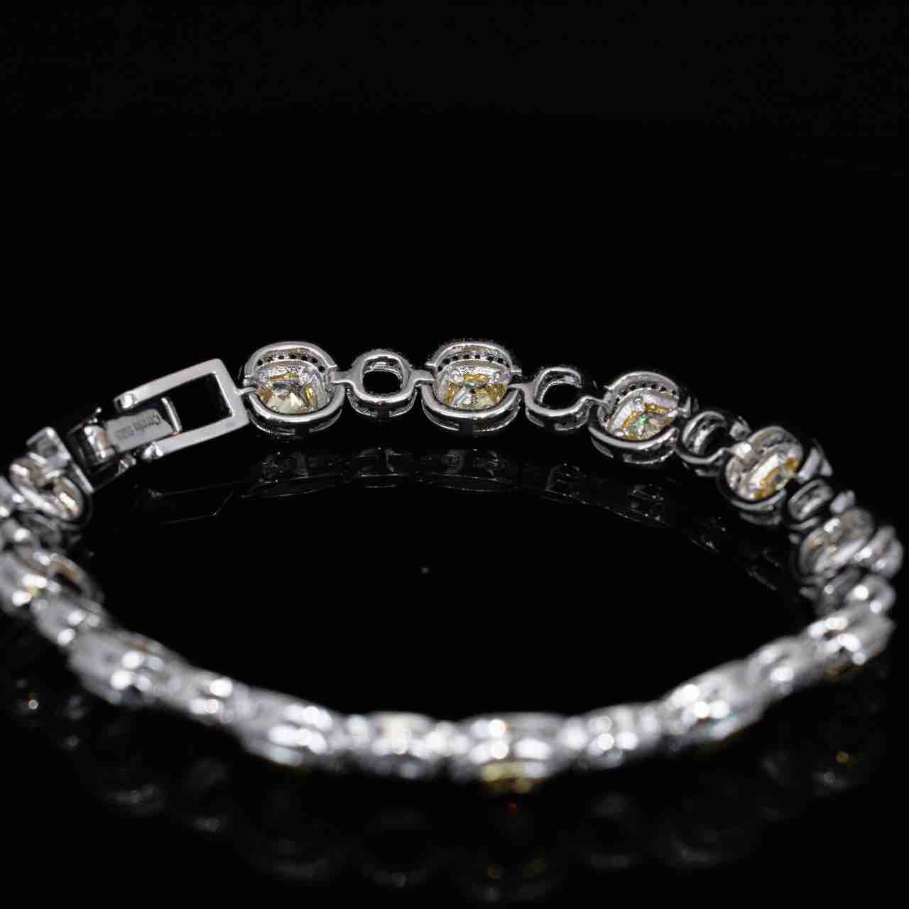 Omnia Faila White and Yellow Bracelet With High Quality Simulated Diamonds In 925 Silver - OMNIASTORES KSA