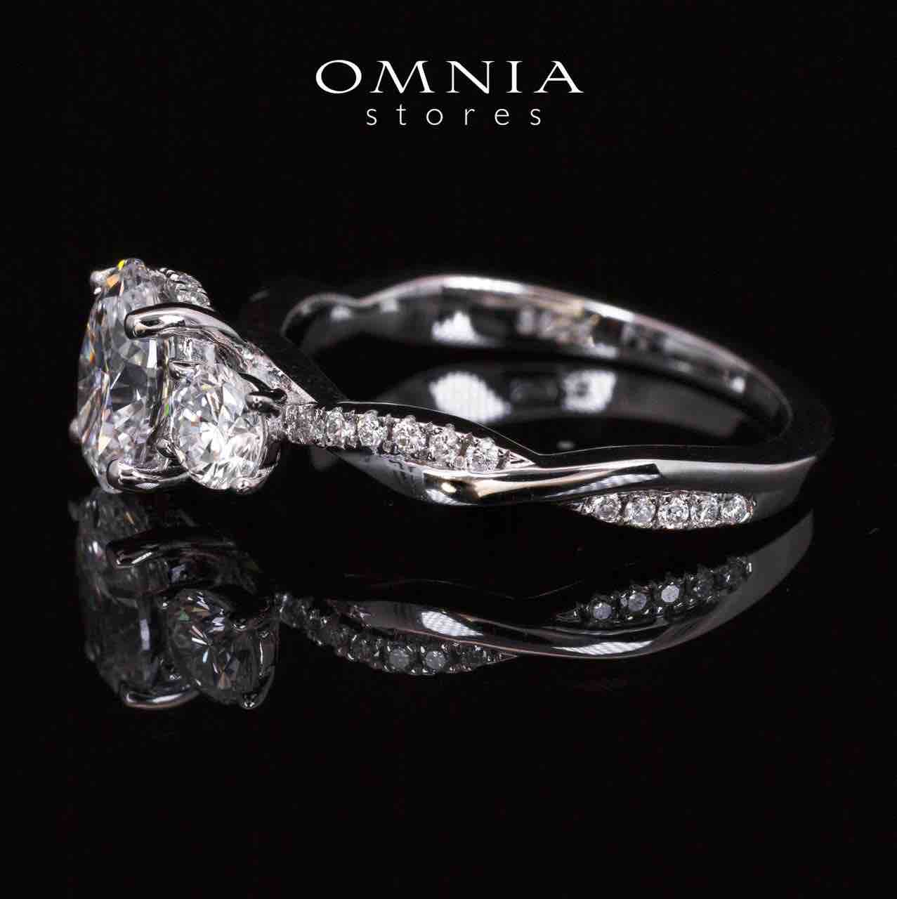 Jamyla Lab Grown With IGI Certifited D VS1 Round Brilliabt White Ring In 925 Silver 1.00ct