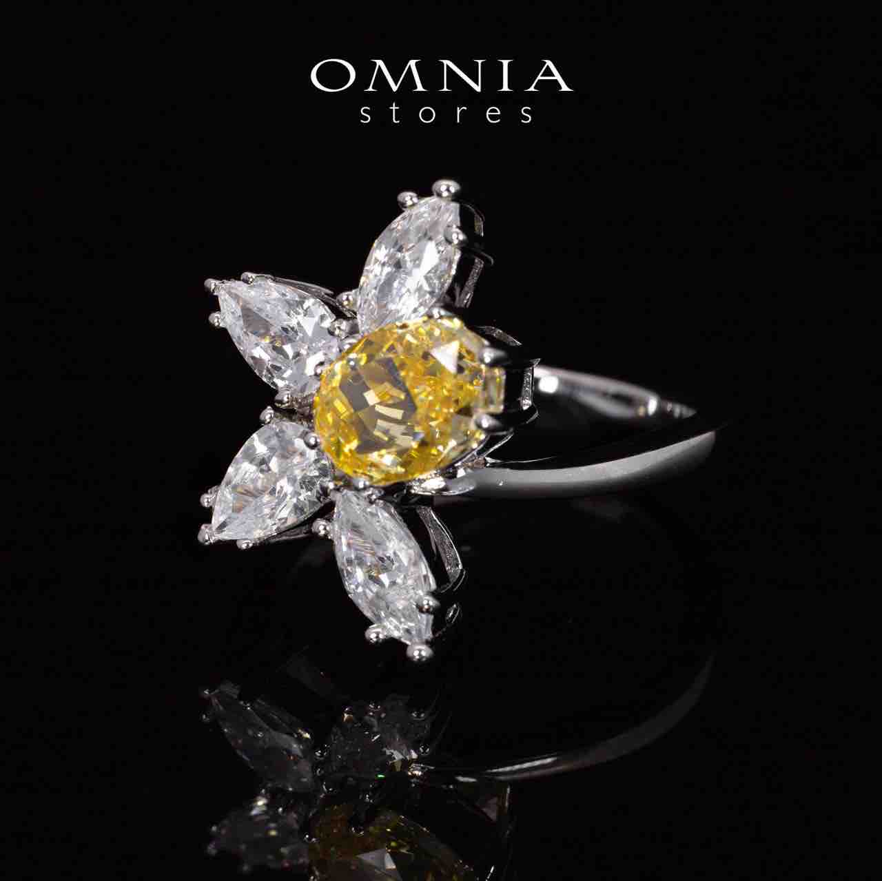 Kiana Yellow Flower Design Ring With High Quality Simulated Diamonds in 925 Silver - OMNIASTORES KSA