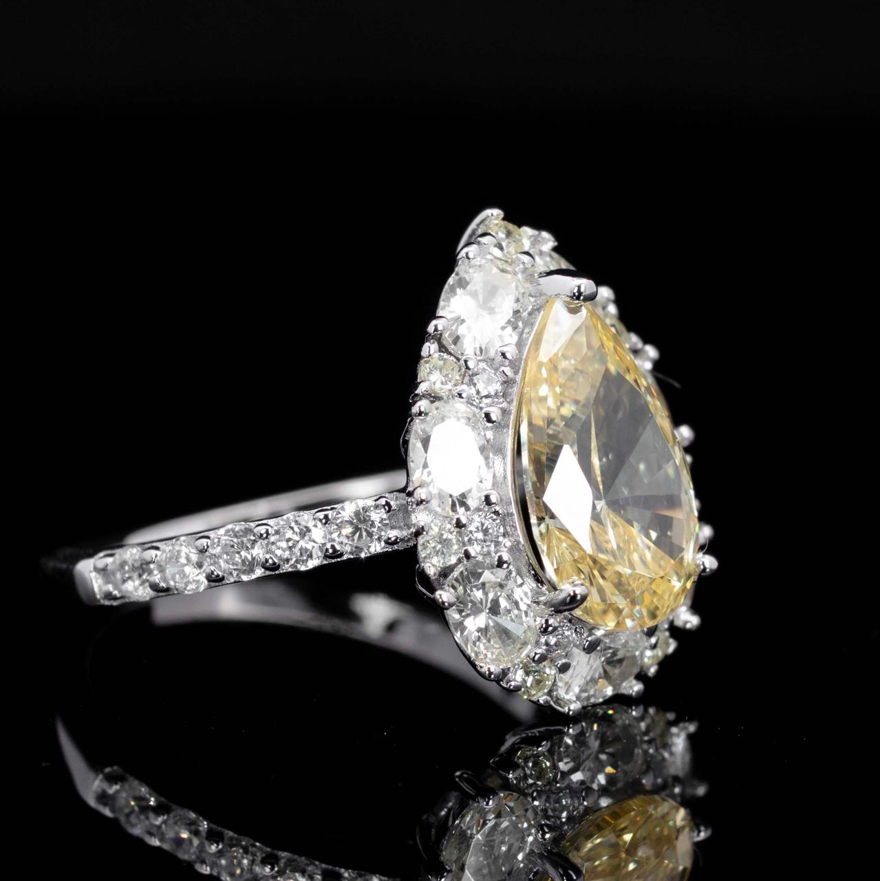 Taleeda Yellow Pear Cut Ring in 925 Silver With High Quality Simulated Diamonds