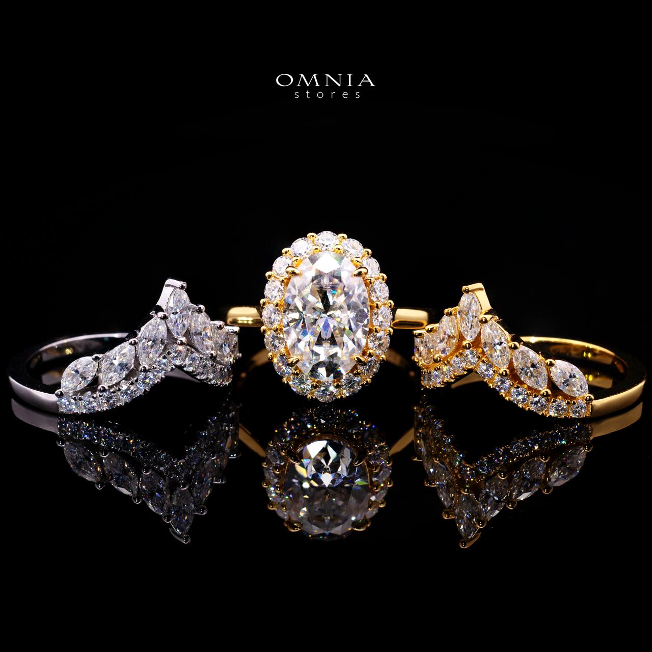 Vittoria Royal Moissanite Ring – 8x12mm Oval Lab-Grown White Moissanite 925 Sterling Silver