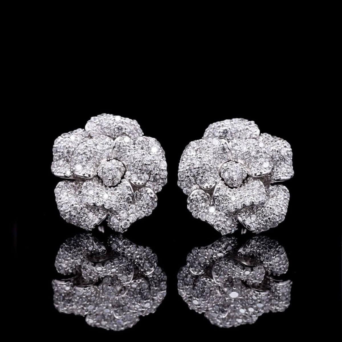 Omnia White Rose Stud Earrings with High-Quality Simulated Diamonds in 92.5 Silver - OMNIASTORES UAE