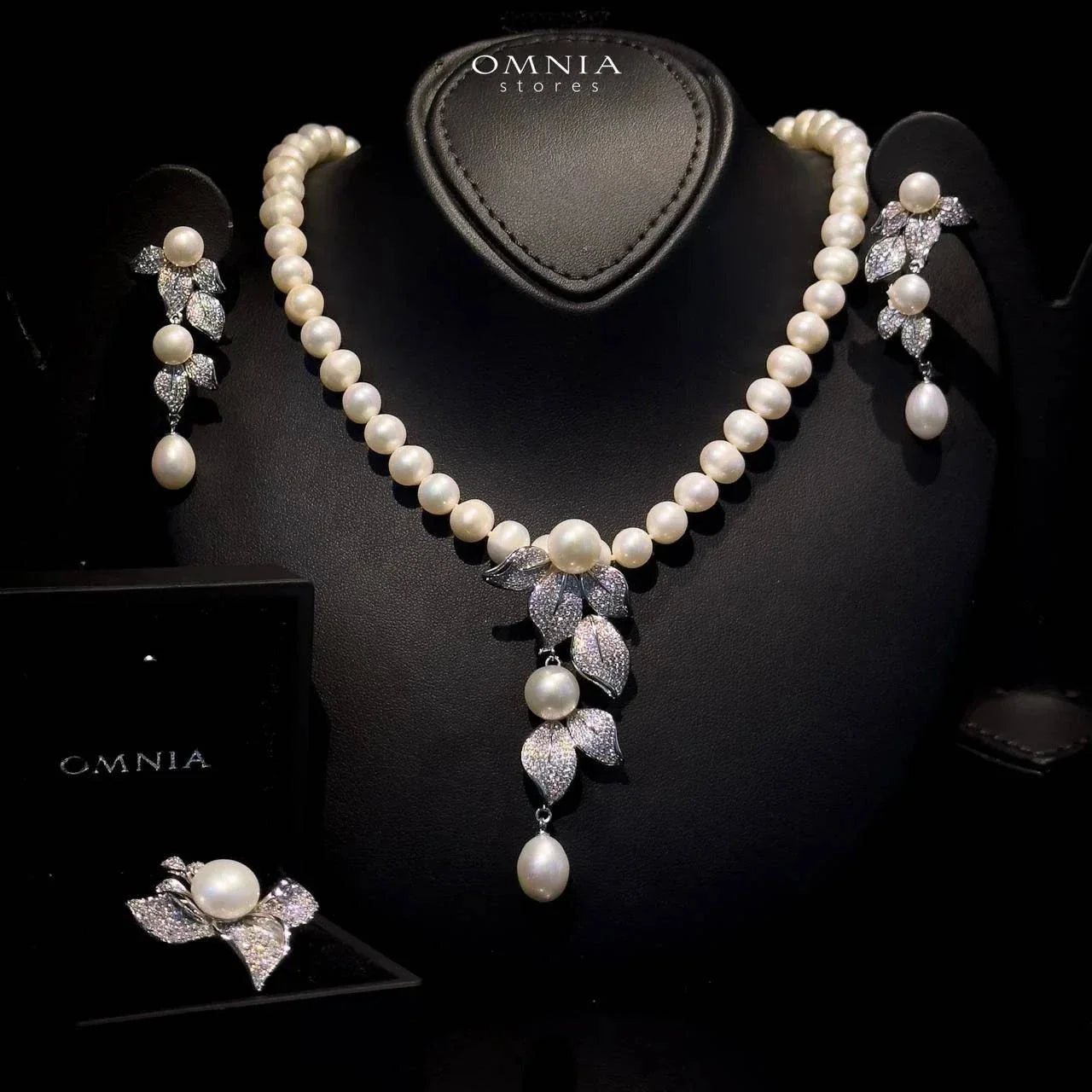 Omnia Precious Fresh Real Water Pearl Set 925 Silver In High Quality Simulated diamonds - OMNIASTORES UAE