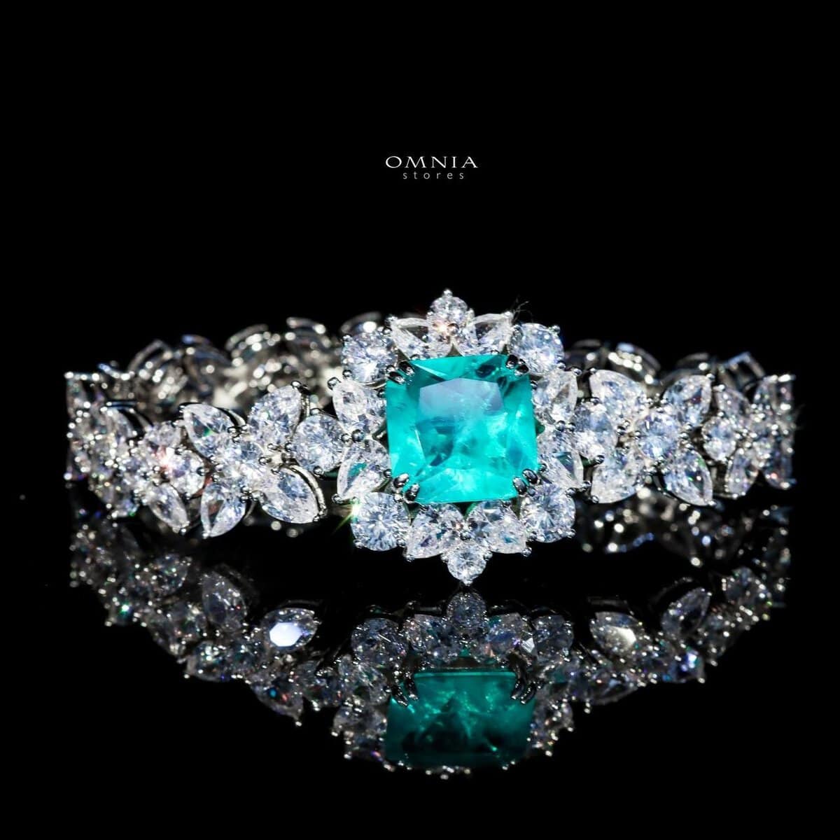 Omnia Adela 1.75 Carat Bracelet in 92.5 Silver High Quality Simulated diamonds - OMNIASTORES UAE