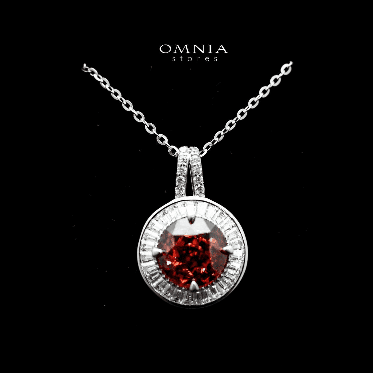 Omnia Sanaa Set in 92.5 Silver with High Quality Iced Cut Stone - OMNIASTORES UAE