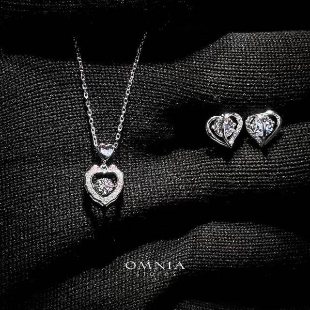 Omnia Layla White Set in 92.5 Silver with High-Quality Moissanite Stone - OMNIASTORES UAE