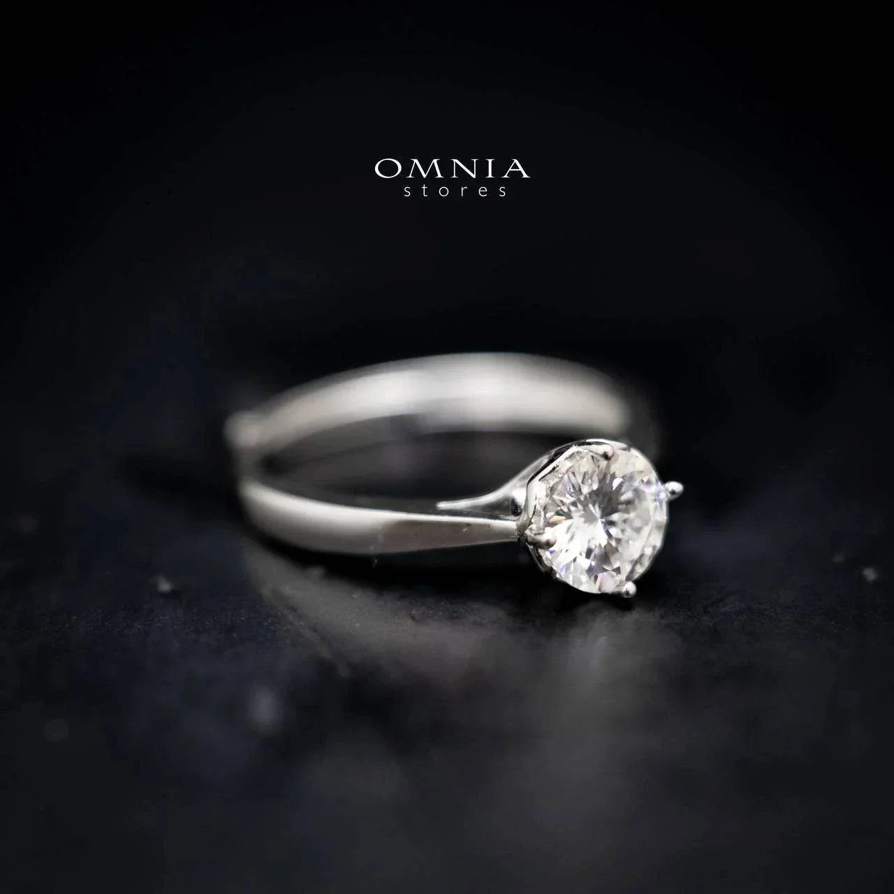 Omnia Maymona Round Cut Ring in 92.5 Silver with High Quality Moissanite Stone - OMNIASTORES UAE