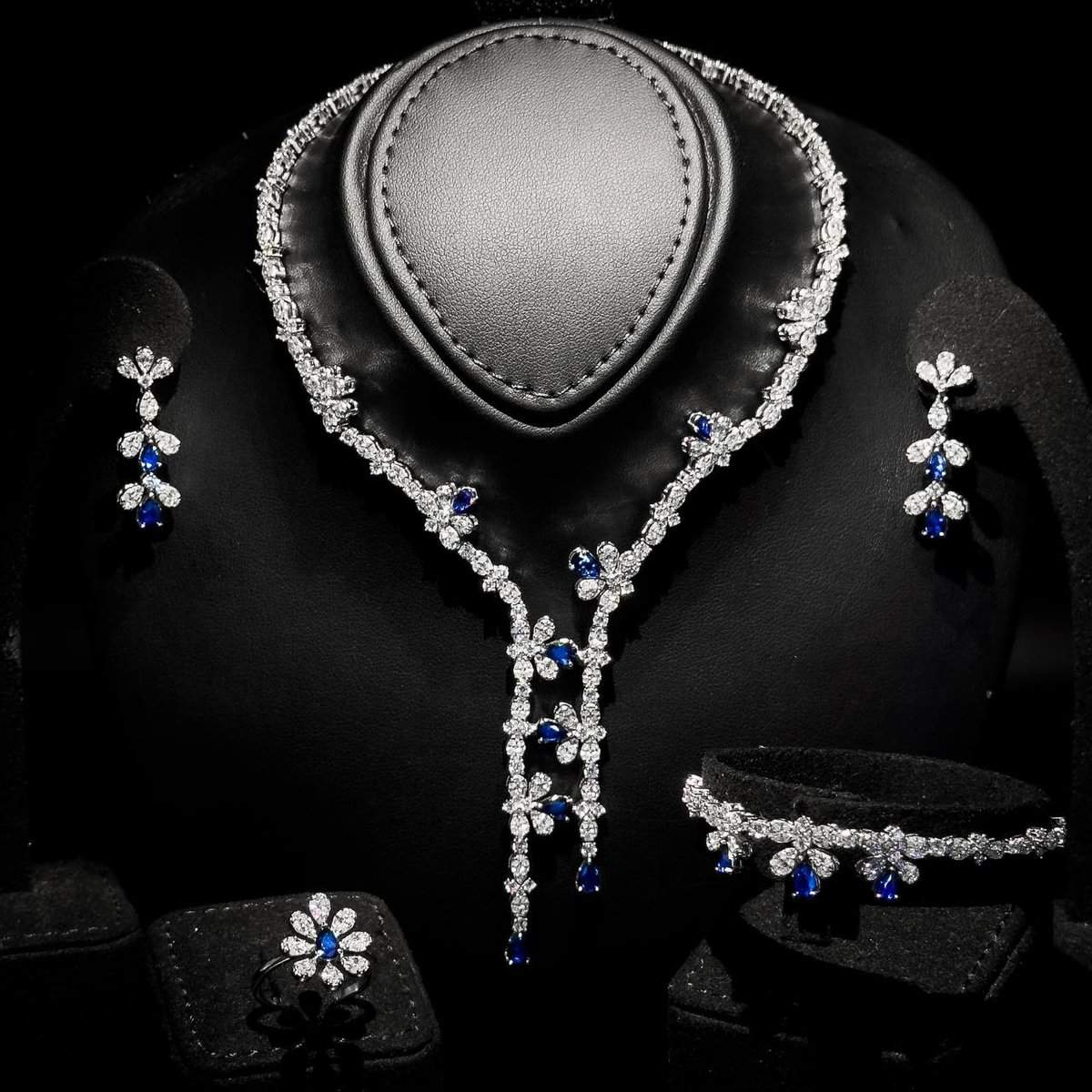 Omnia Lubna Blue Bridal Full Set in 925 Silver with High-Quality Simulated Diamonds and Teardrop Design - OMNIASTORES KSA