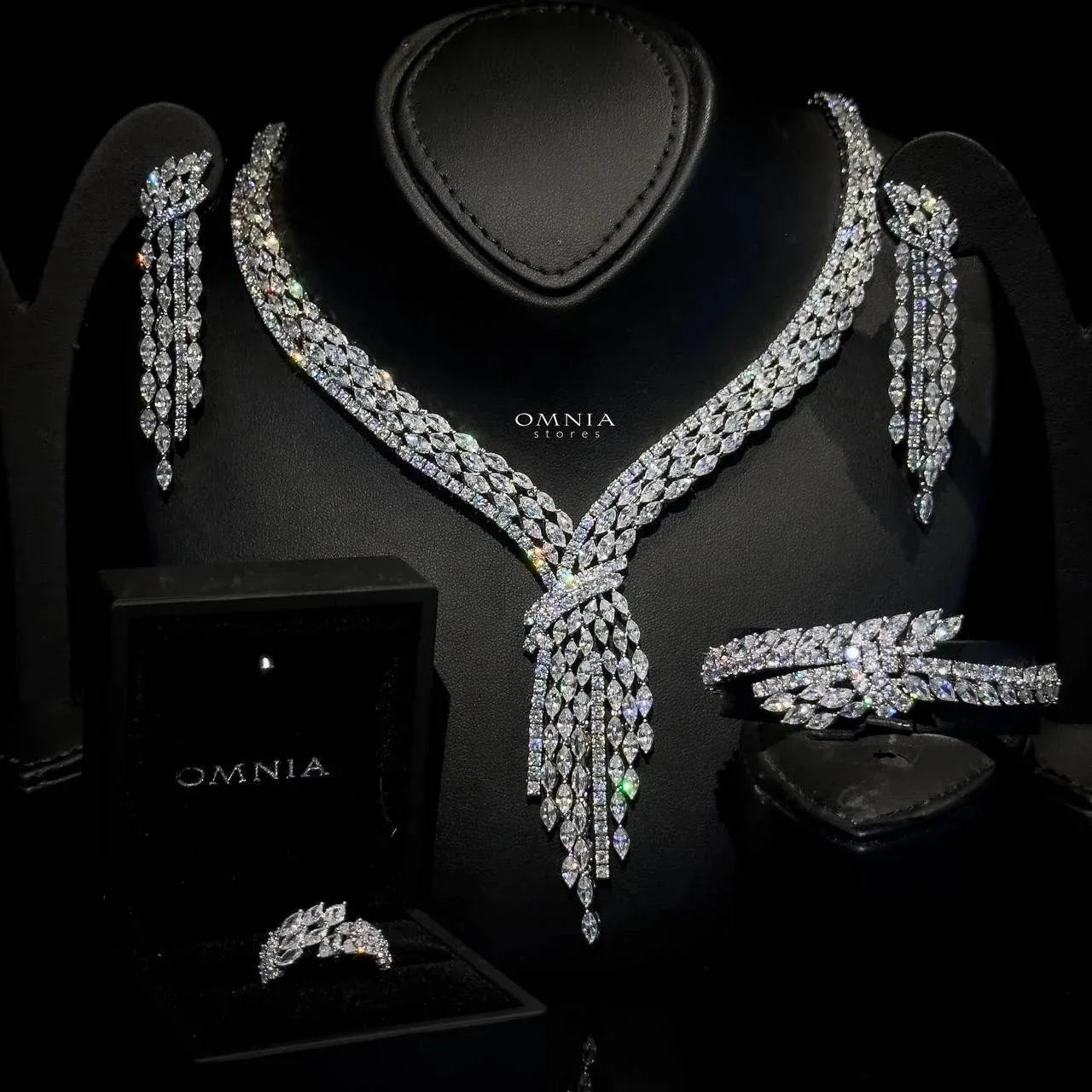 Omnia Fatma White Bridal Full Set in High Quality Zircon Stone in Rhodium Plated - OMNIASTORES UAE
