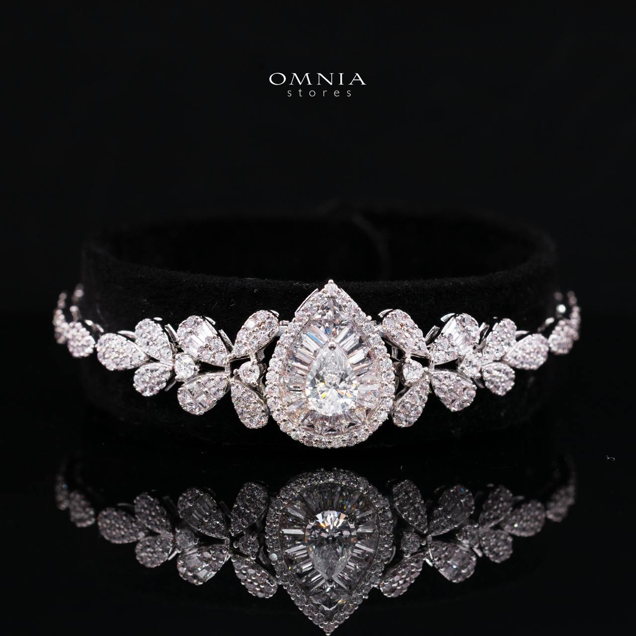 Valerie White Luxury Bridal Full Set in High-Quality Rhodium-Plated Finish with Premium Zircon Stones - OMNIASTORES KSA