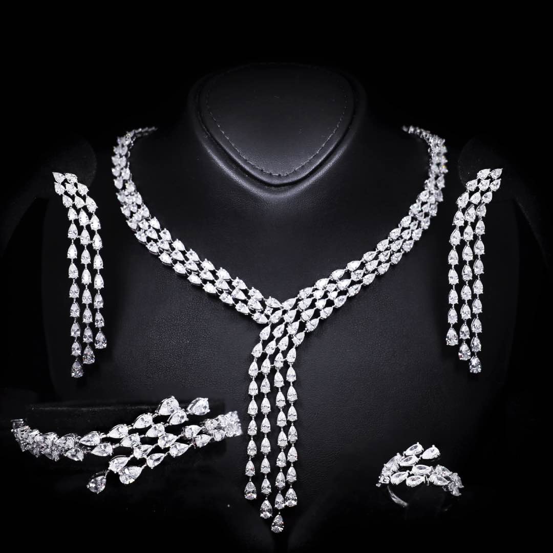 Omnia Michelle White Bridal Full Set Accessories in High Quality Zircon Stone in Rhodium Plated - OMNIASTORES KSA