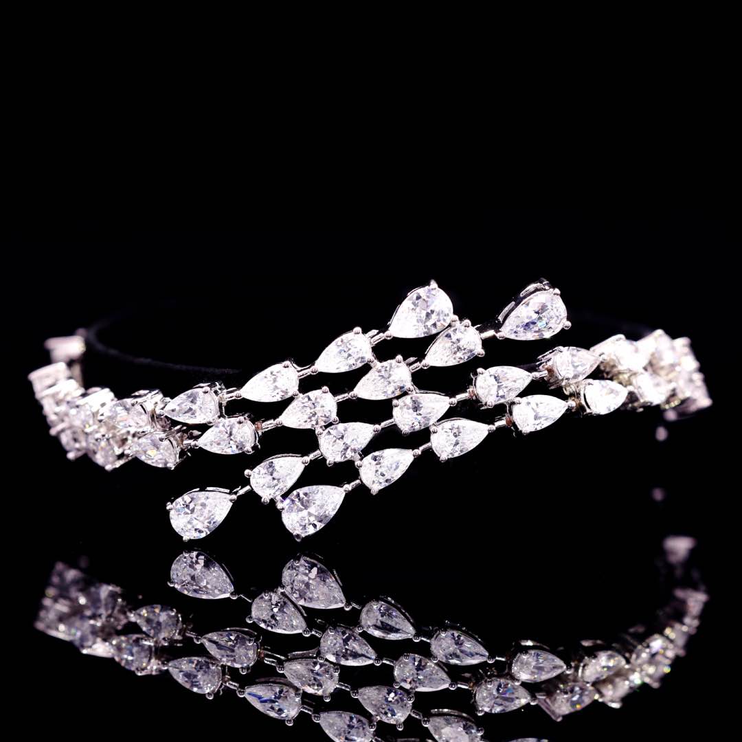 Omnia Michelle White Bridal Full Set Accessories in High Quality Zircon Stone in Rhodium Plated - OMNIASTORES KSA