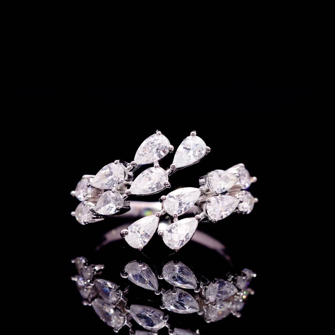 Omnia Michelle White Bridal Full Set Accessories in High Quality Zircon Stone in Rhodium Plated - OMNIASTORES KSA
