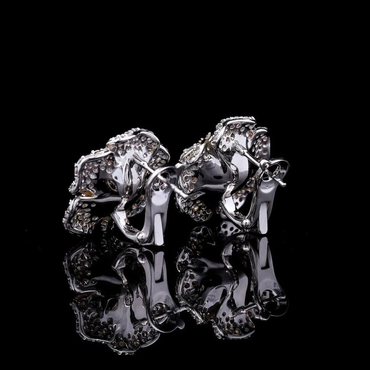 Omnia Golden Rose Stud Earrings with High-Quality Simulated Diamonds in 92.5 Silver - OMNIASTORES UAE