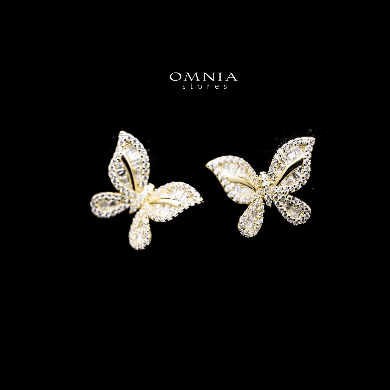 Omnia Rida Butterfly Stud Earrings in 92.5 Silver - OMNIASTORES UAE