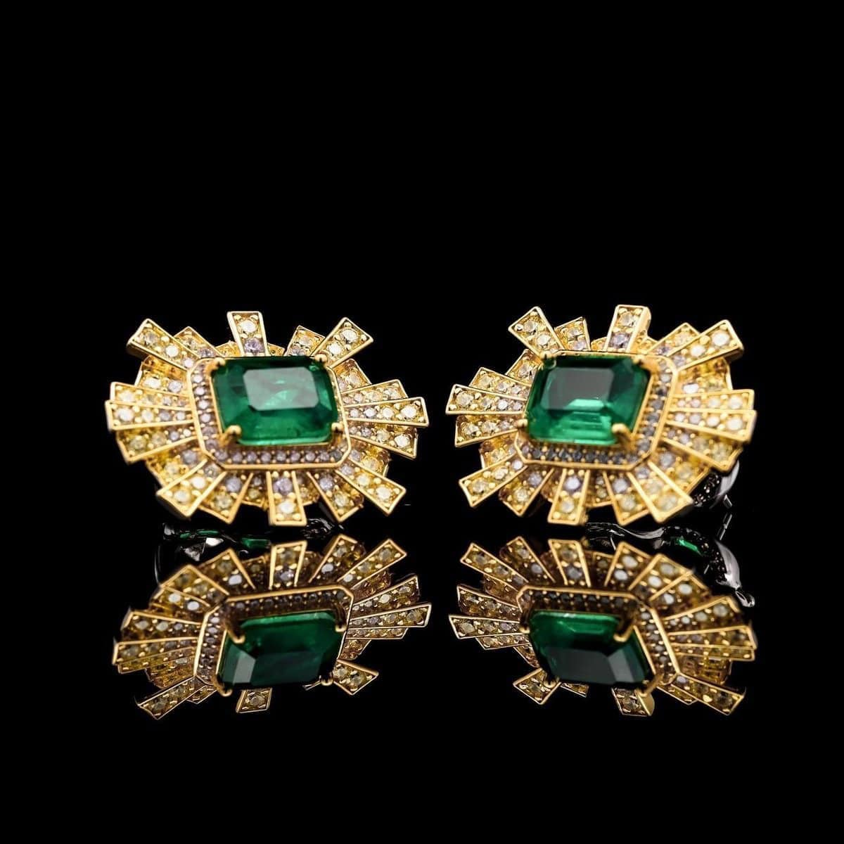 Omnia Nadine Emerald Green Emerald Cut Sunburst Earrings in 92.5 Silver with High-Quality Simulated Diamonds - OMNIASTORES UAE