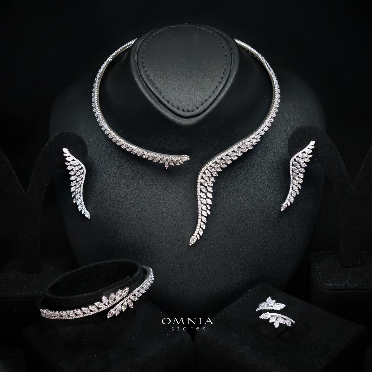 Amberly Luxury White Feather Leaf Design Bridal Full Set with High-Quality Premium Zircon Stones, Rhodium-Plated Finish - OMNIASTORES KSA
