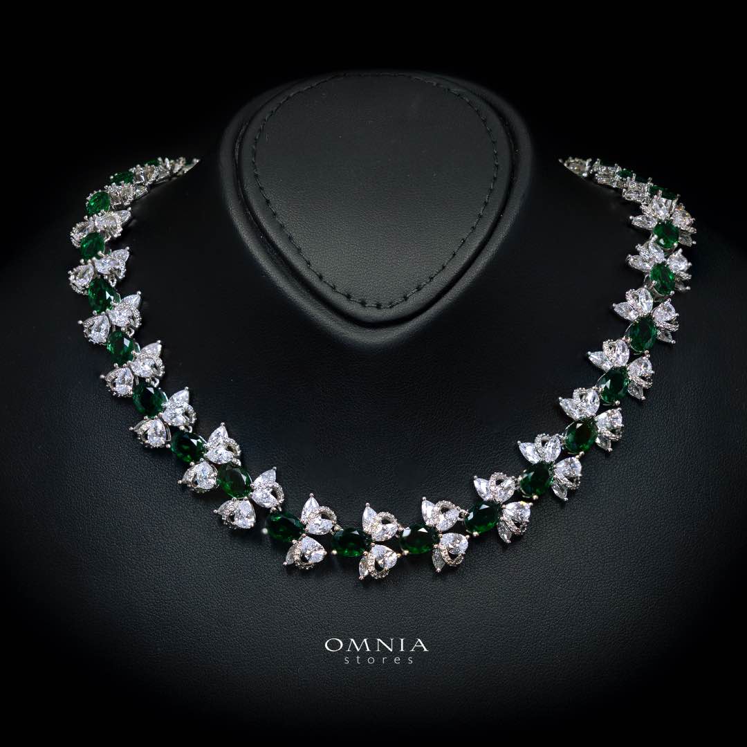 Omnia Muna Green Bridal Full Set in High Quality Simulated Diamonds - OMNIASTORES KSA