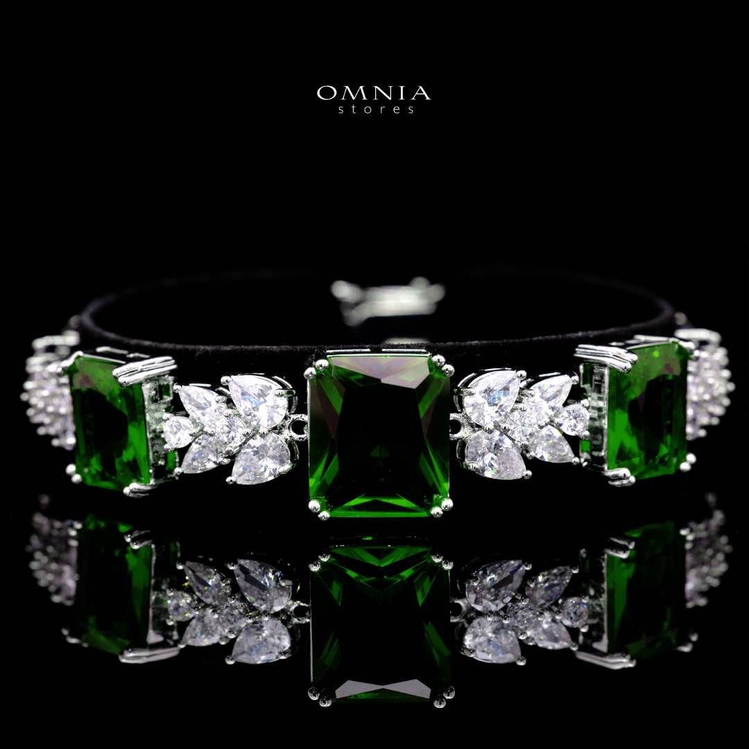 Omnia Amelia Green Bridal Full Set with Emerald and Pear-Cut High-Quality Simulated Diamonds in High-Quality Rhodium Plating - OMNIASTORES KSA