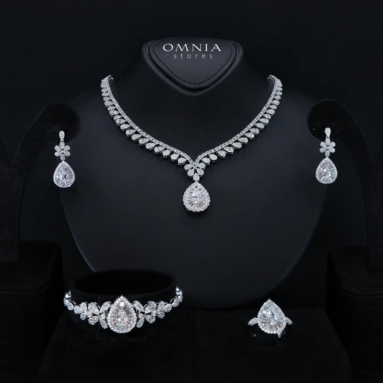 Valerie White Luxury Bridal Full Set in High-Quality Rhodium-Plated Finish with Premium Zircon Stones - OMNIASTORES KSA