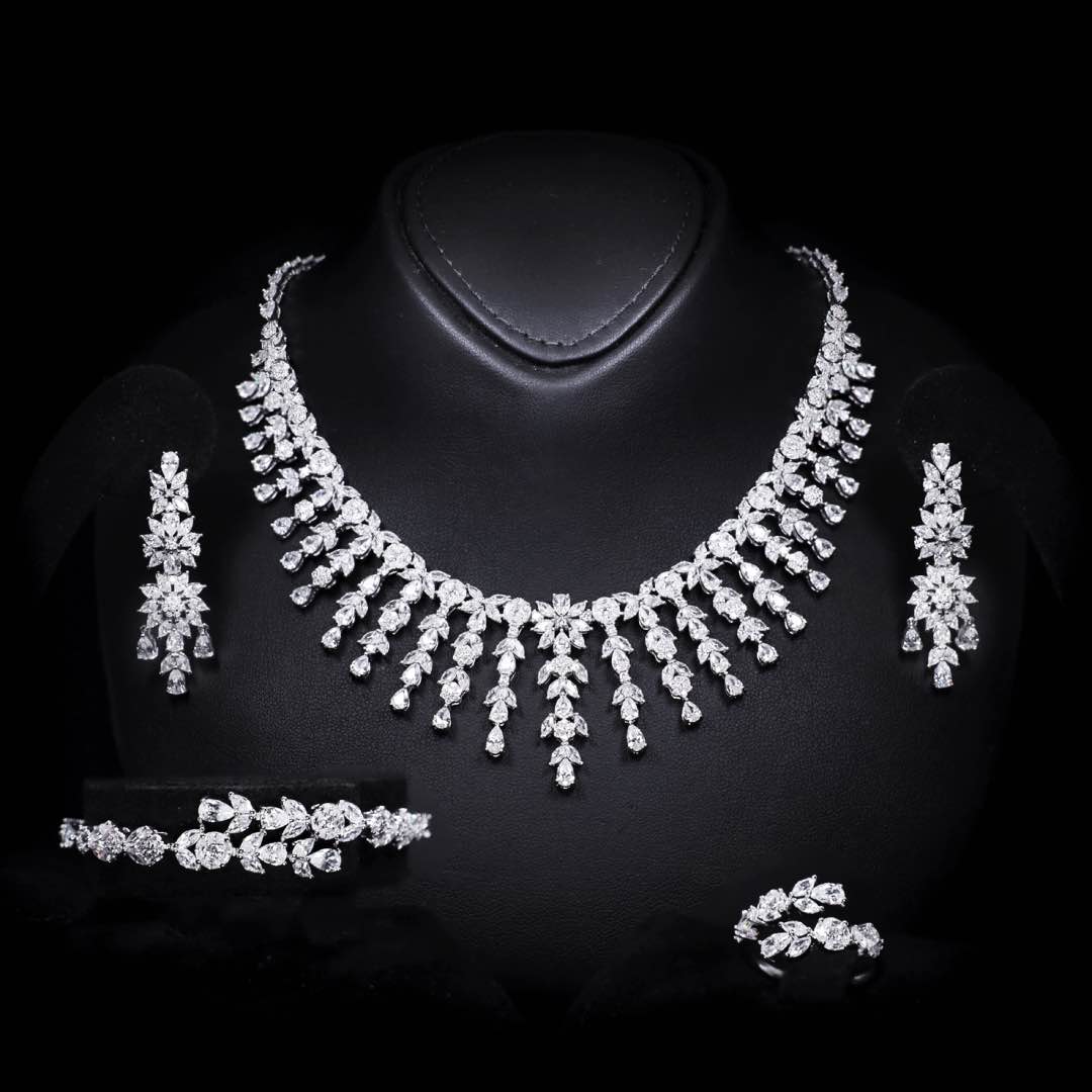 Omnia Farida White Luxury Bridal Full Set in High Quality Zircon Stone Premium Rhodium Plated - OMNIASTORES KSA