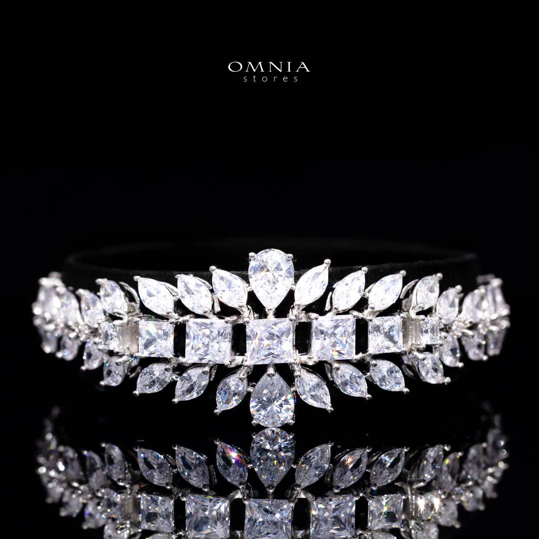 Omnia Dalal Bridal White Full Set with Teardrop Design in High Quality Zircon Stone Rhodium Plated - OMNIASTORES KSA