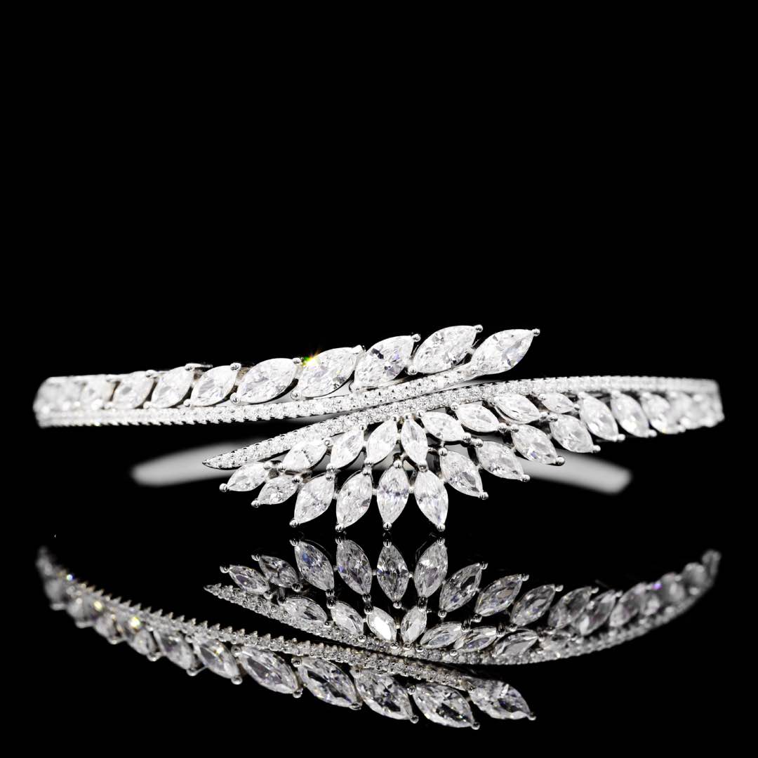 Claire White Bridal Full Set in 925 Silver High Quality Simulated Diamonds - OMNIASTORES KSA
