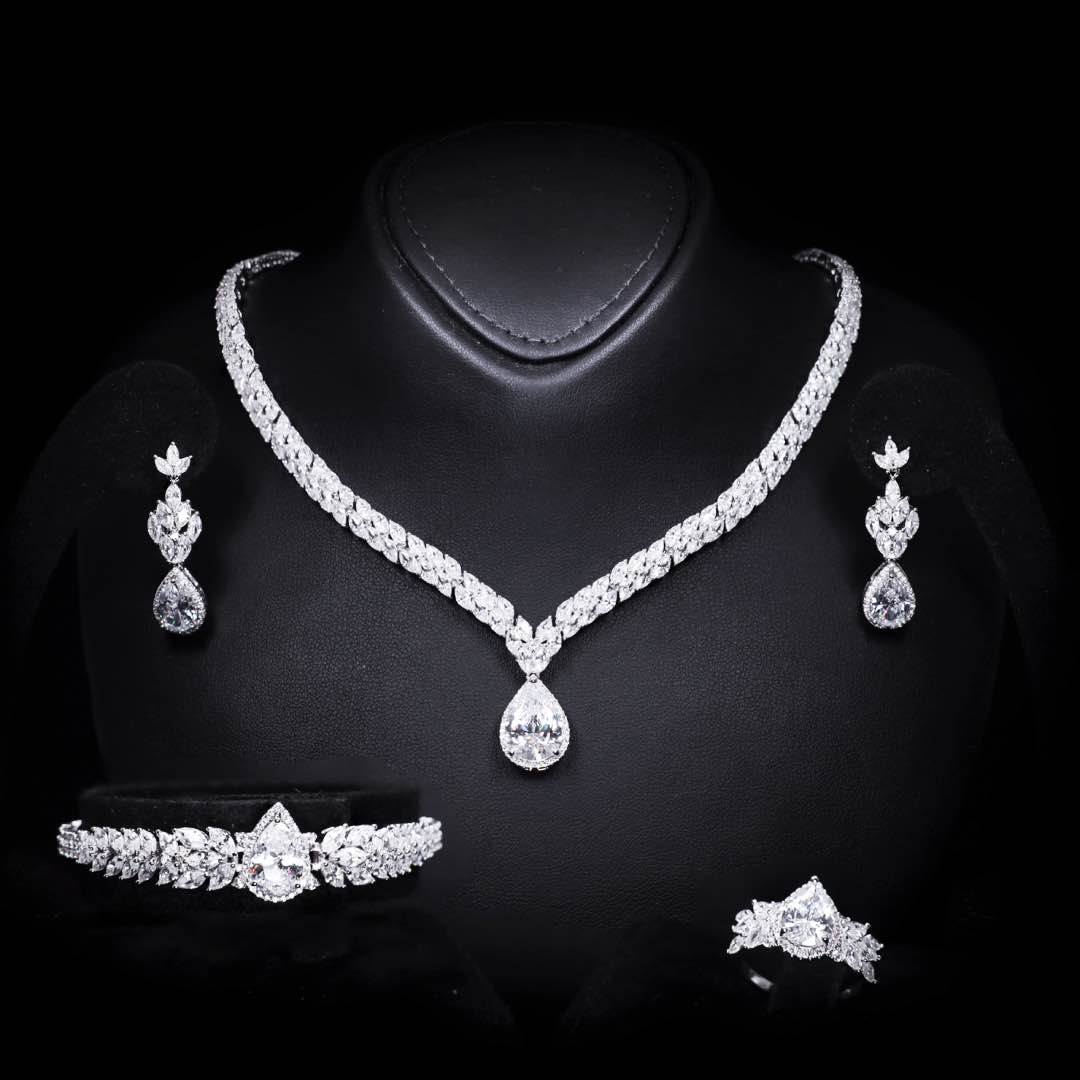 Omnia Aamira Teardrop-Design Bridal Crystal White Full Set with  High Quality Zircon Stone Premium Rhodium Plated - OMNIASTORES KSA