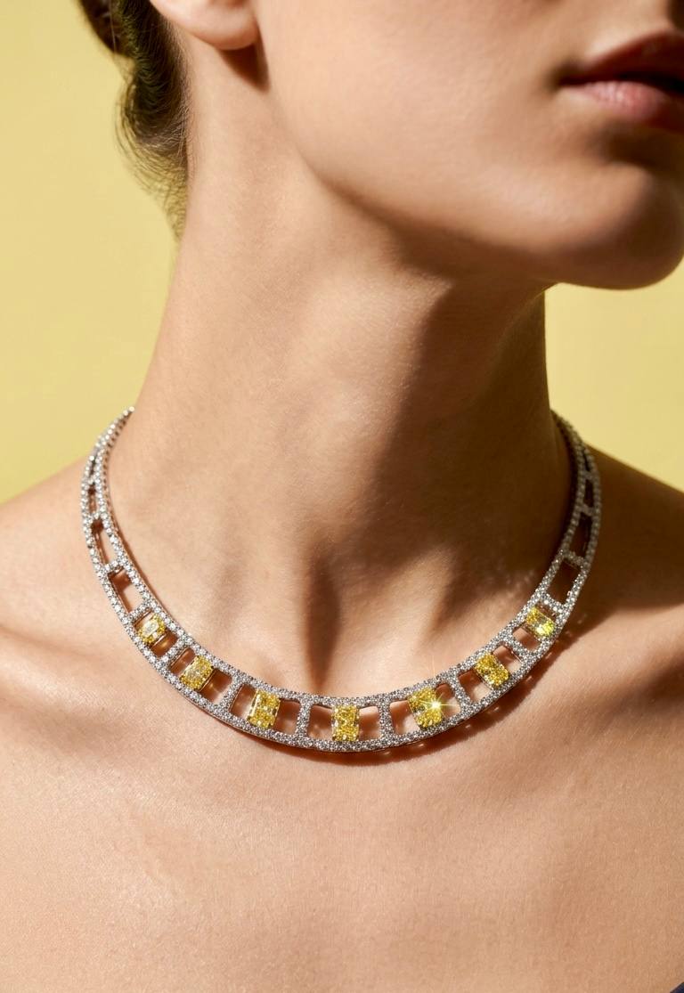 Omnia Alessandra Yellow Necklace in 925 Silver with Emerald-Cut High-Quality Simulated Diamonds - OMNIASTORES KSA