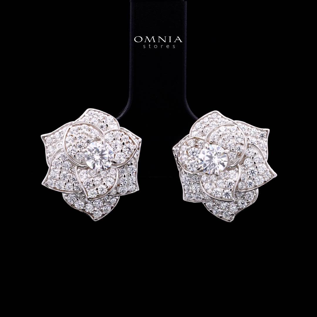 Omnia Nazira Silver Pearl Necklace and Flower Earrings in 925 Silver Accessories High Quality Simulated Diamonds - OMNIASTORES KSA