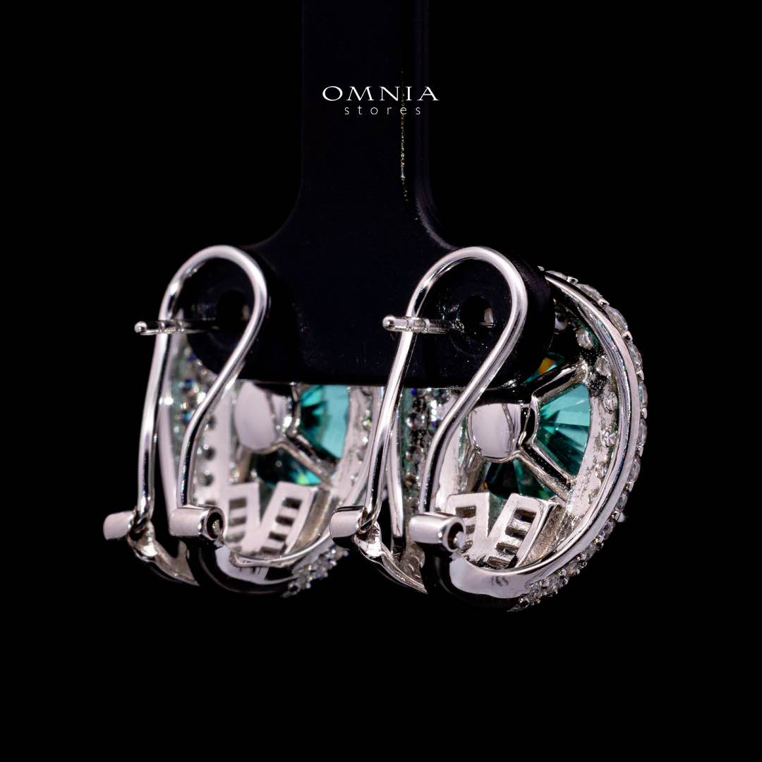 أقراط Omnia Katy Green المطعمة بالألماس الصناعي عالي الجودة من الفضة عيار 925