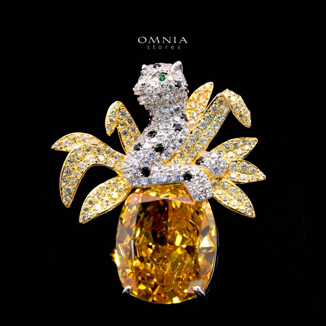 Kaylie Yellow Tiger Brooch with High-Quality Simulated Diamonds in 925 Sterling Silver - OMNIASTORES KSA
