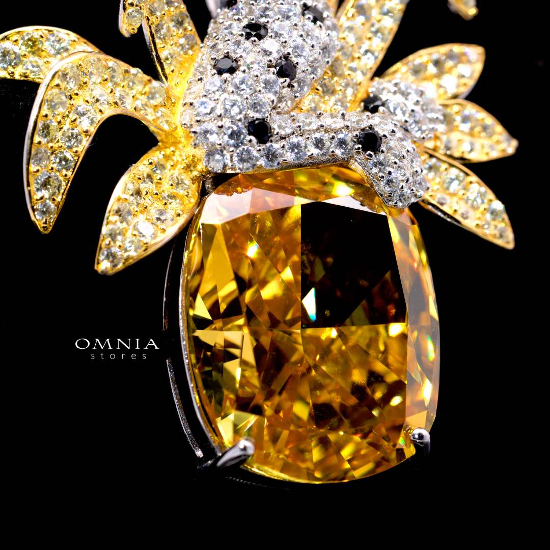 Kaylie Yellow Tiger Brooch with High-Quality Simulated Diamonds in 925 Sterling Silver - OMNIASTORES KSA