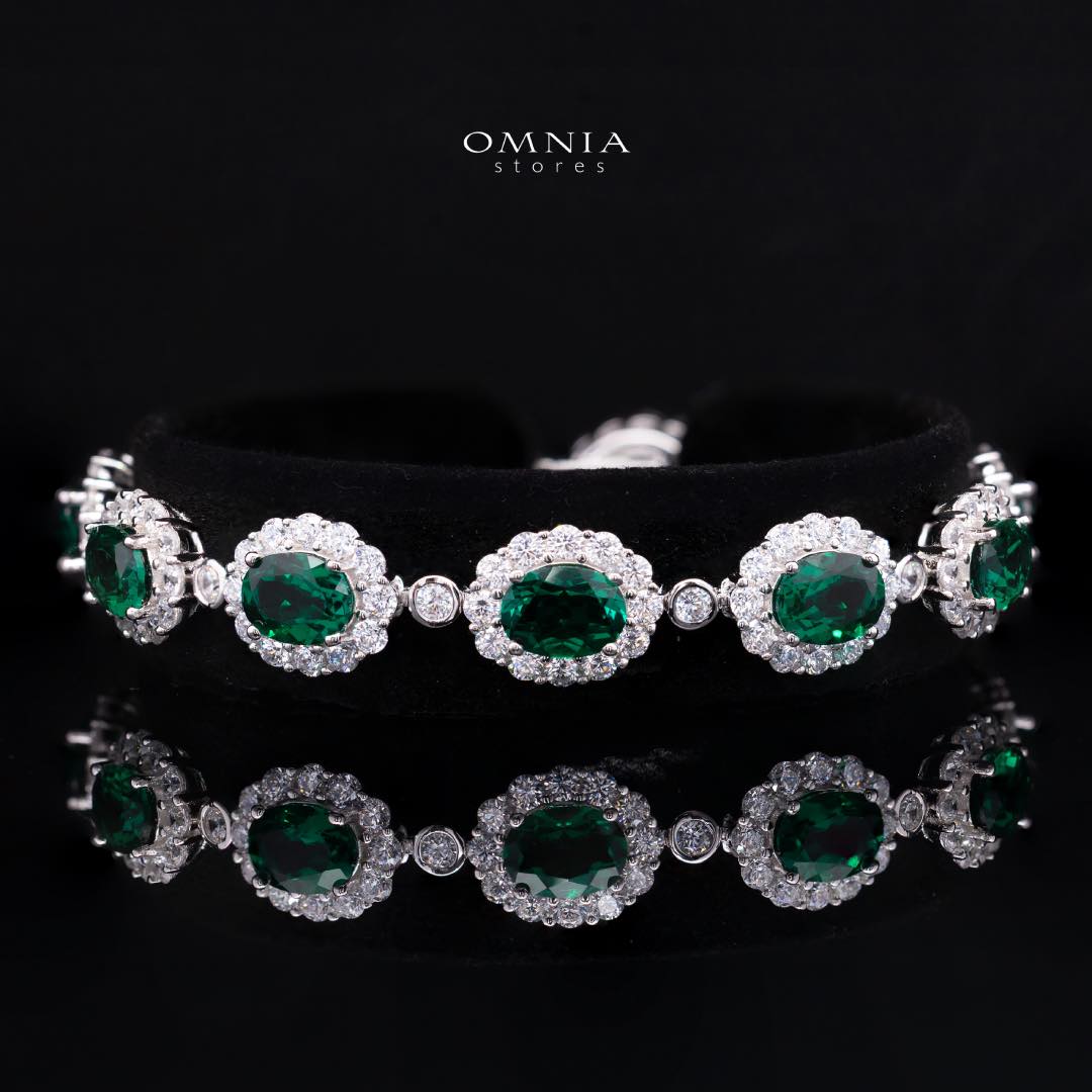 Omnia Mahasin Green Bracelet 925 Silver Certified in High Quality Lab-Grown Emerald Stone - OMNIASTORES KSA