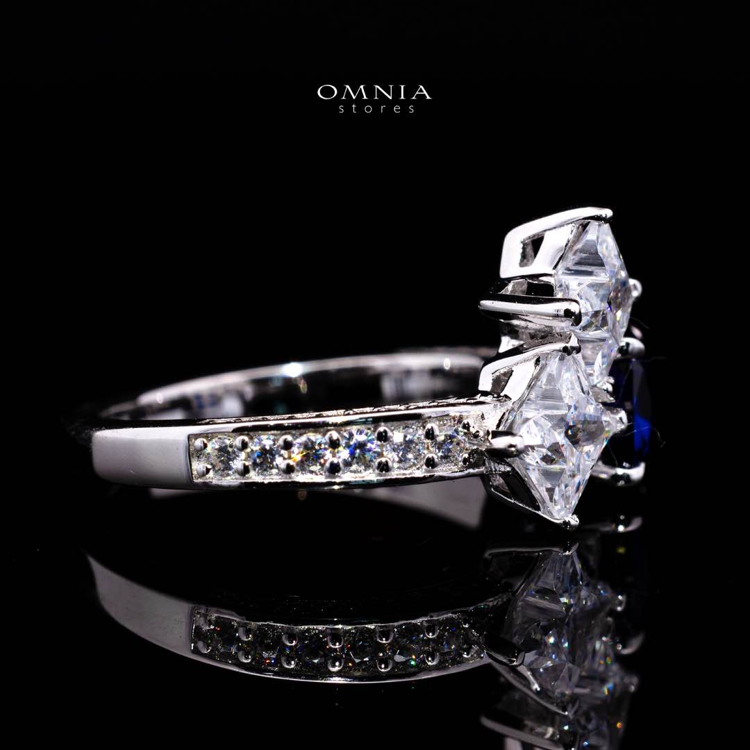 Omnia Rashida Star Blue Silver Ring In 925 Silver High Quality Certified Lab Crafted Stones - OMNIASTORES KSA