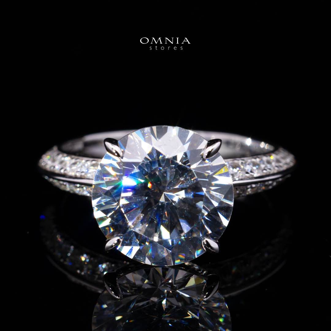 Kyra White Round Cut Certified Lab Crafted Ring With High Quality 925 Silver - OMNIASTORES KSA