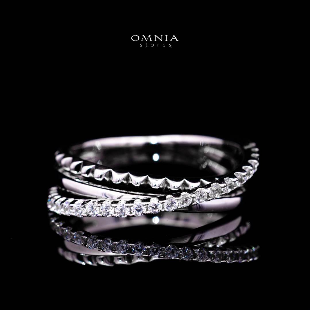 Omnia Suhair Twisted Silver Ring In 925 Silver High Quality Certified Lab Crafted Stones - OMNIASTORES KSA