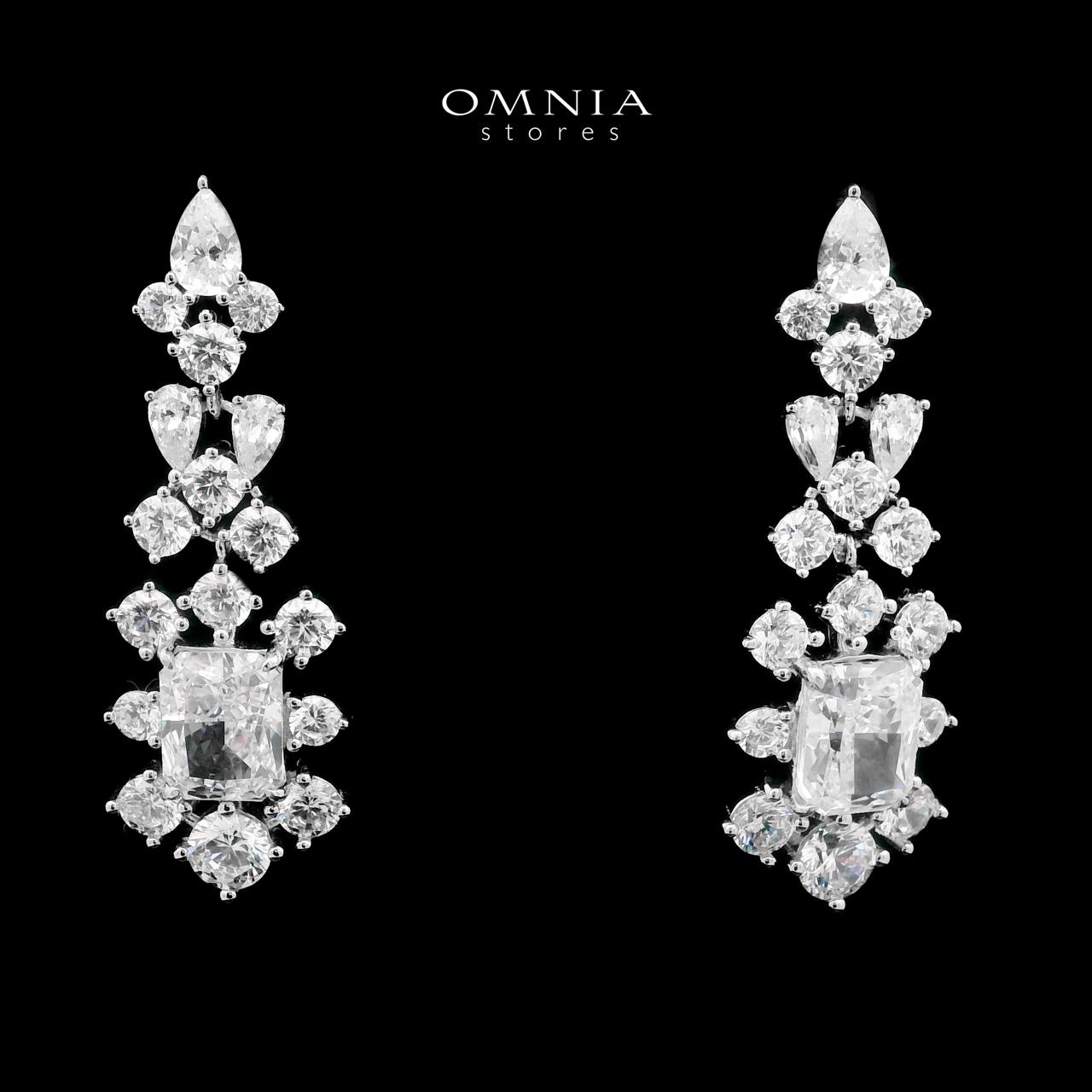 Omnia Svea silver earrings featuring polished finish and synthetic white stones
