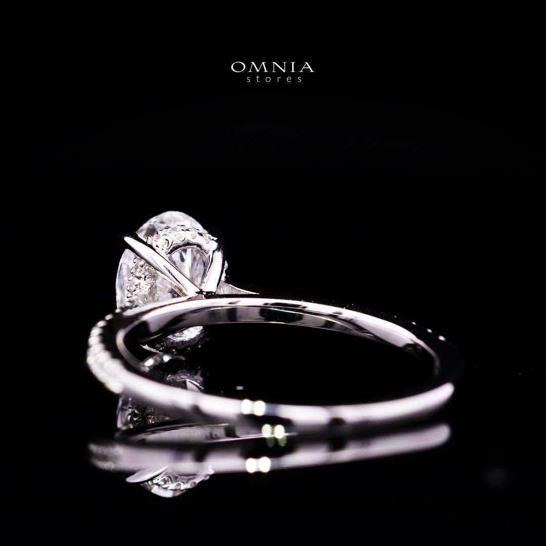 Sadia Lab Grown White IGI Certified Round Brilliant VS1 Ring With High Quality 925 Silver 1.50ct