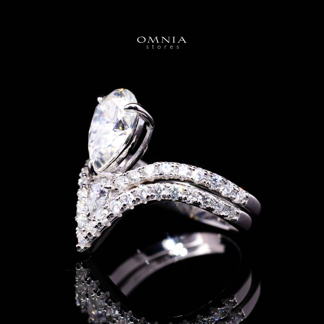 Katrin Pear-Cut Moissanite Ring 6x9mm (1.5CT) in 925 Sterling Silver - OMNIASTORES KSA