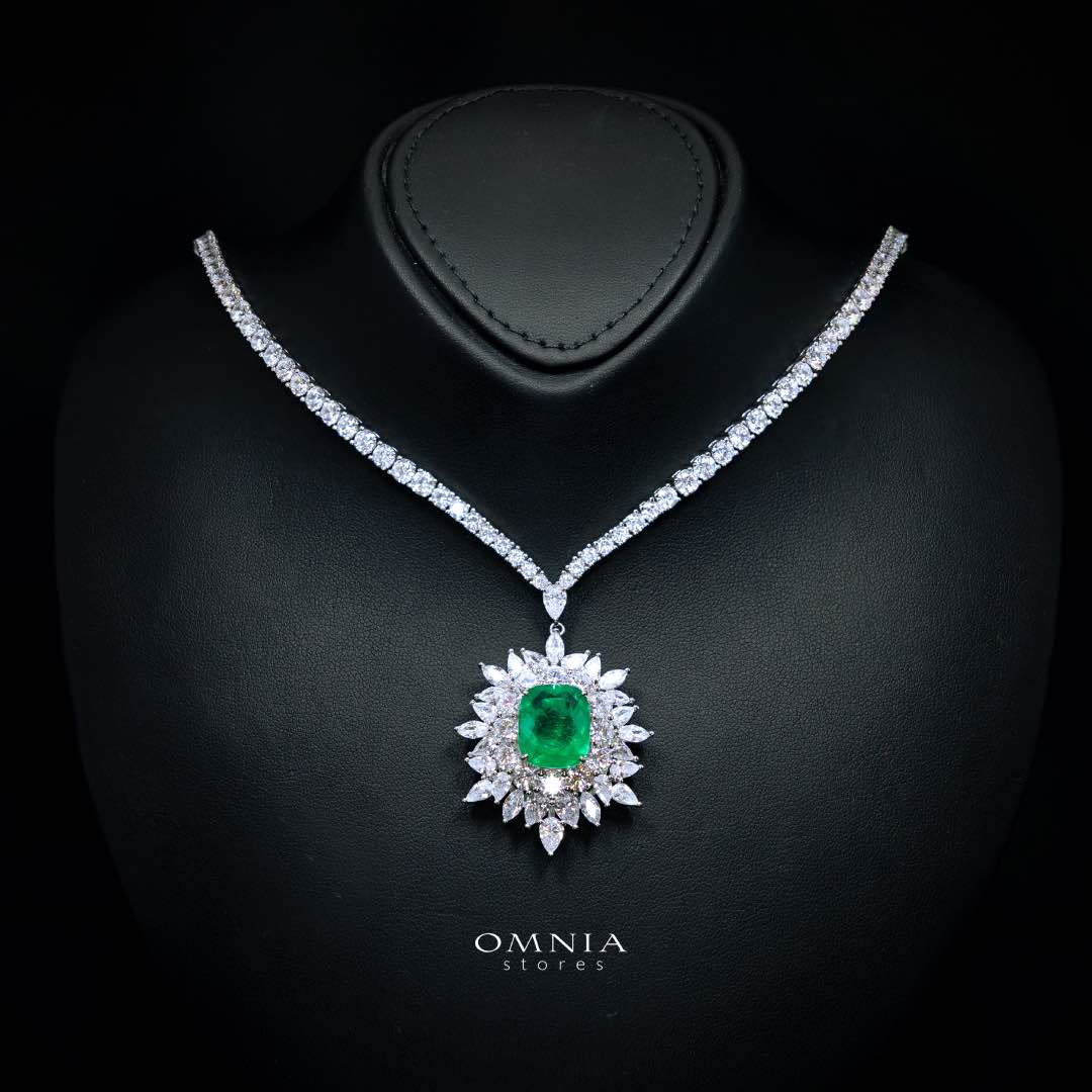 Omnia Thalia Green Necklace in 92.5 Silver High Quality Simulated diamonds - OMNIASTORES KSA